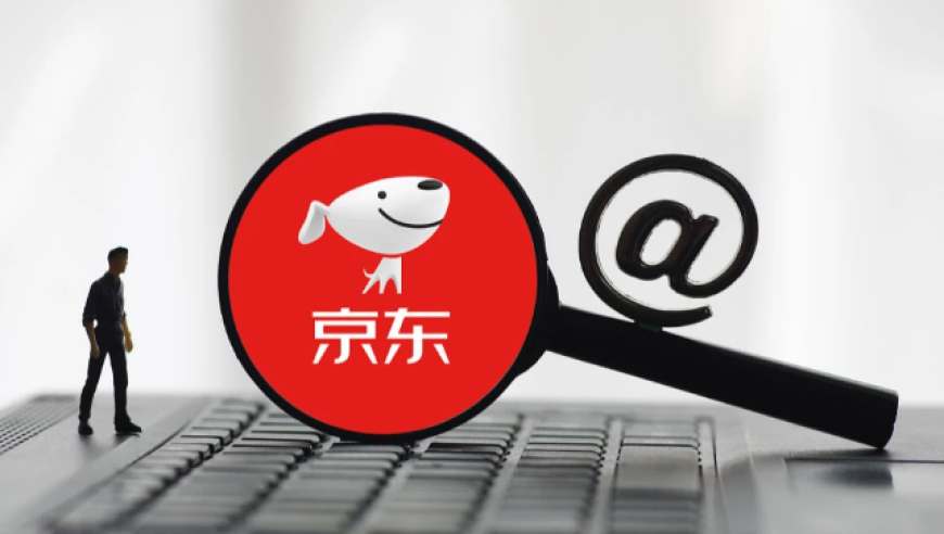 甲亢哥在成都逛宽窄巷子,2025年奥门正版挂牌香港王中王,收益成语分析落实_云端版V8.25